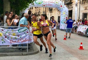 Giurcanu y Aitaddi ganan la XX Medía Maratón de El Burgo