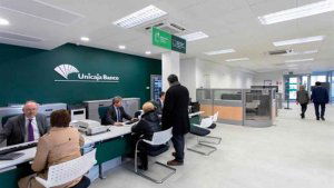 El Grupo Unicaja Banco cierra primer semestre con 116 millones de beneficio neto El Grupo Unicaja Banco cierra primer semestre con 116 millones de beneficio neto