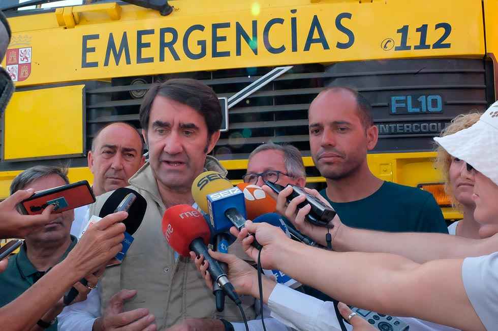 Fomento confía en que se controle el fuego del parque de Guadarrama