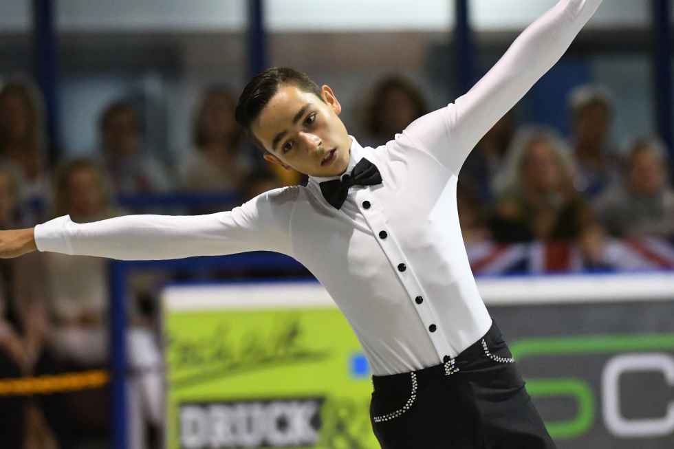 Héctor Díez, campeón de Europa juvenil de patinaje artístico Héctor Díez, campeón de Europa juvenil de patinaje artístico