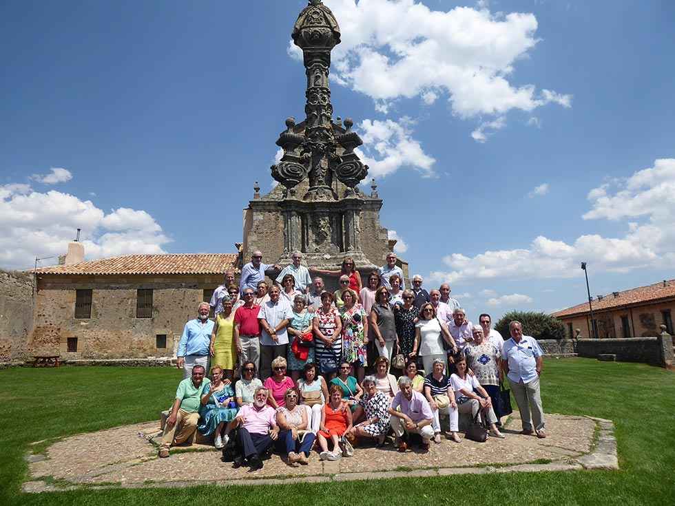 La promoción de Magisterio de 1969 se reúne medio siglo después