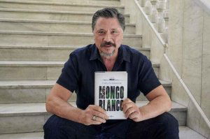Presentación del libro "Mongo Blanco", de Carlos Bardem Presentación del libro "Mongo Blanco", de Carlos Bardem