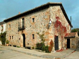 Auxiliado un anciano que sufrió caída en su casa de Villaverde del Monte