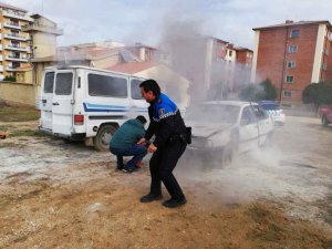 Los nuevos Policias Locales se forman para combatir incendios