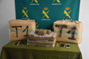 La Guardia Civil intercepta 92 kilos de hachís en Matalebreras La Guardia Civil intercepta 92 kilos de hachís en Matalebreras