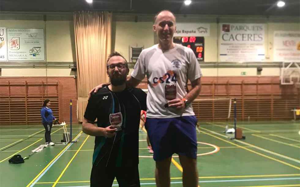 Doble triunfo para el bádminton soriano Doble triunfo para el bádminton soriano