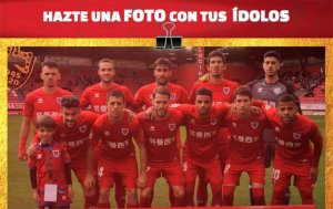 Una fotografía con el once del Numancia