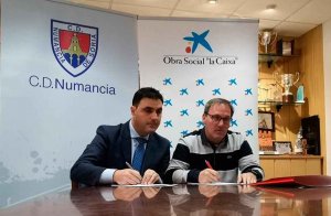 El Numancia y la Caixa renuevan convenio para becar a cantera