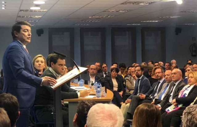 Mañueco defiende el espíritu de la Transición Mañueco defiende el espíritu de la Transición