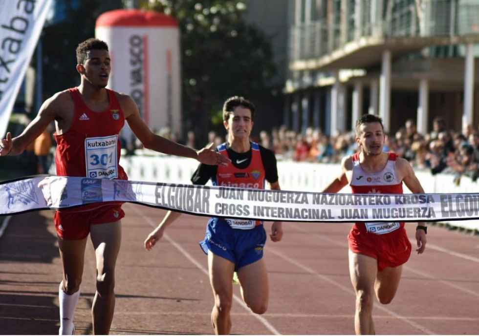 Hugo de Miguel, segundo sub-20 en el cross de Elgoibar Hugo de Miguel, segundo sub-20 en el cross de Elgoibar