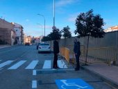 Almazán repinta los distintivos viales de las calles