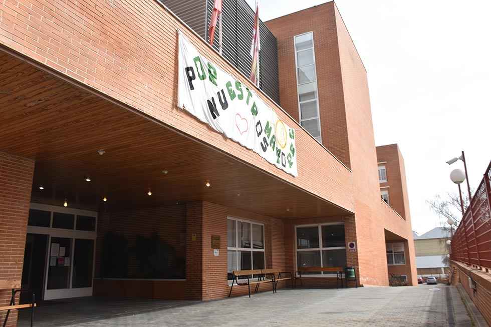 Cuatro usuarios de residencias, entre los once fallecidos por COVID Cuatro usuarios de residencias, entre los once fallecidos por COVID