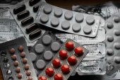 Las farmacias refuerzan medidas para evitar cierres por contagios