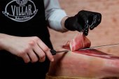 Donan eurolonchas de jamón serrano para hospitales