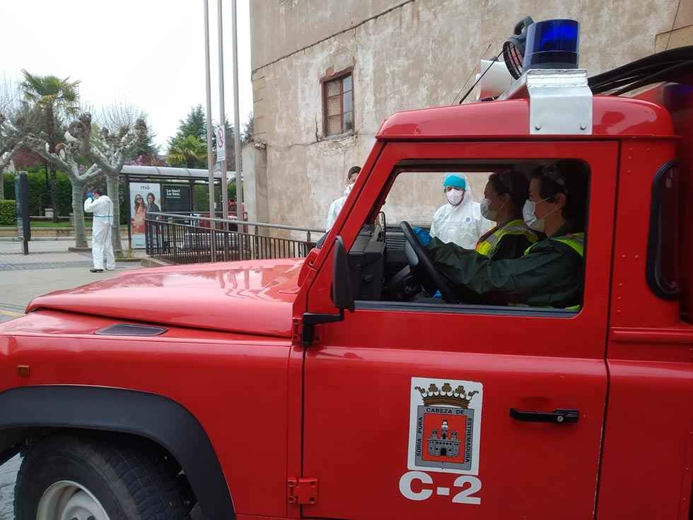 Los bomberos concluyen formación de equipos de desinfección Los bomberos concluyen formación de equipos de desinfección
