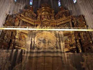 Sin retirada del velo de la Pasión en la Catedral Sin retirada del velo de la Pasión en la Catedral