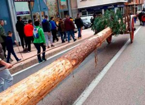 San Leonardo aplaza la tradicional pingada del mayo