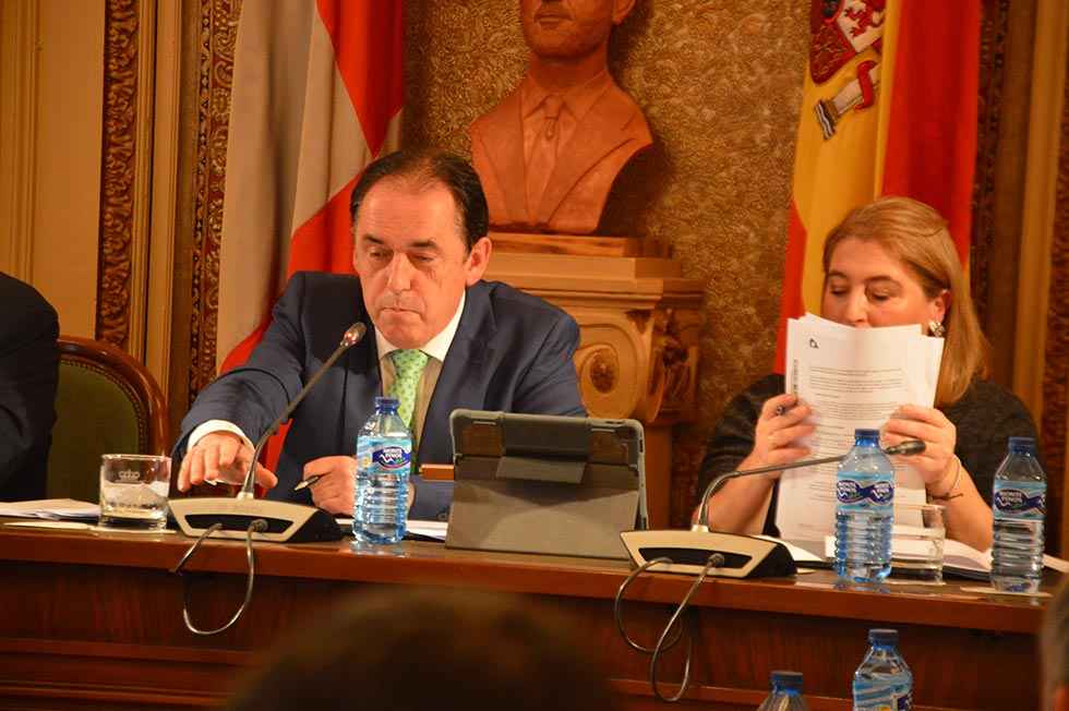 Modificación de 12,8 millones para combatir la crisis económica del Covid Modificación de 12,8 millones para combatir la crisis económica del Covid