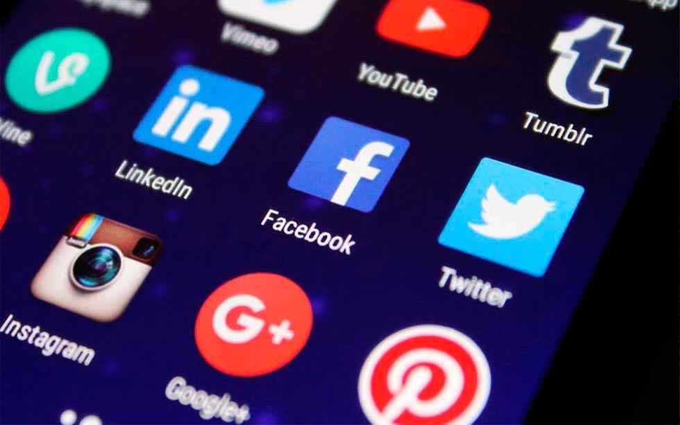 FOES enseña a crear anuncios en redes sociales