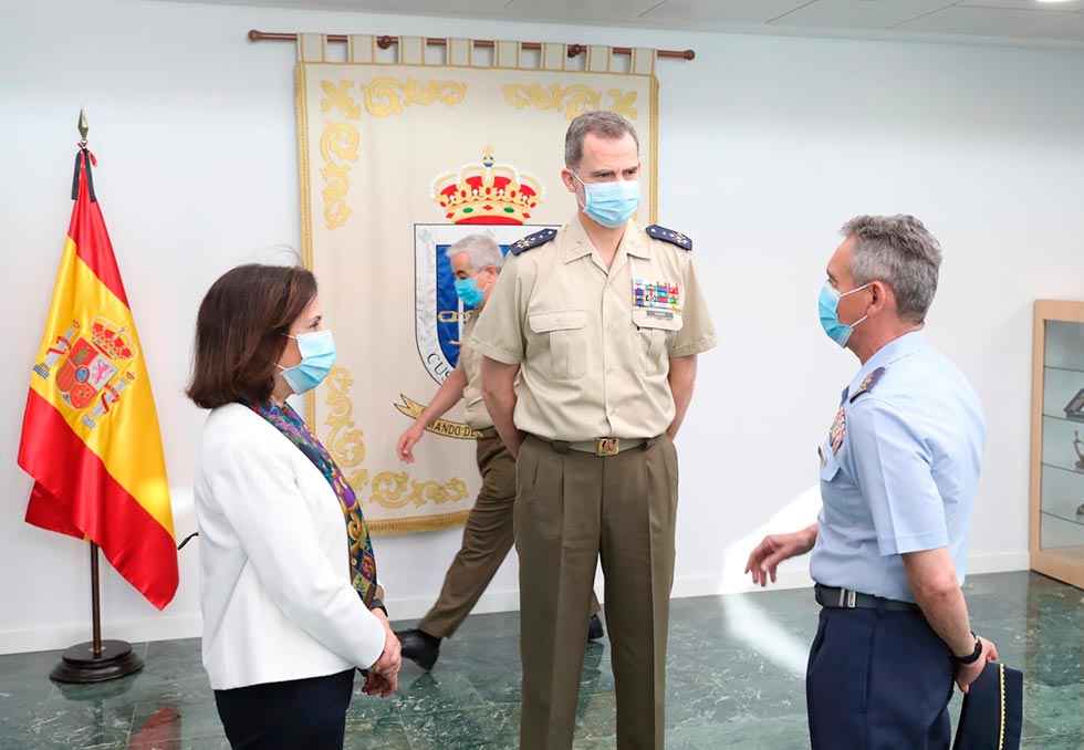 El Rey destaca la identificación con las Fuerzas Armadas
