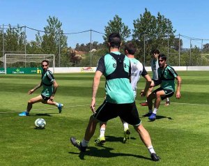 El Numancia comienza a entrenar por grupos