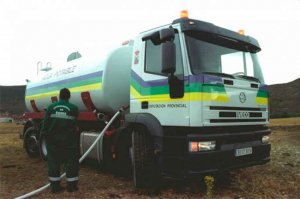 Ayuda regional para suministro de agua potable