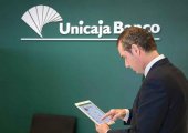 Unicaja Banco refuerza financiación con avales