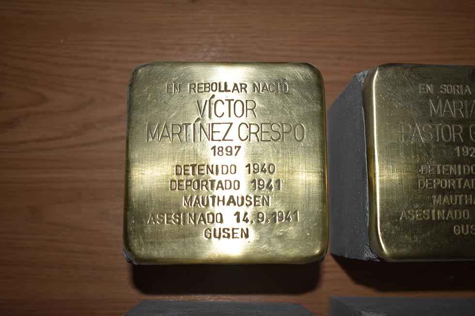 Exposición abierta de los 22 stolperstein