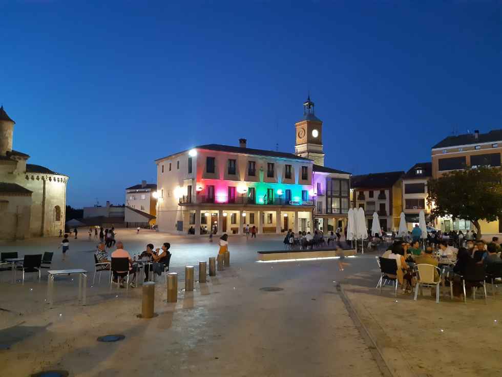 Almazán se solidariza con Día del Orgullo Gay Almazán se solidariza con Día del Orgullo Gay