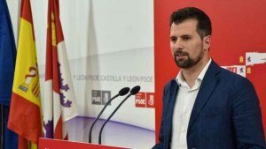 El PSOE pide apertura de consultorios y bajada de tasas