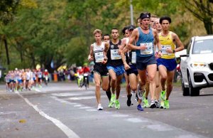 Un estudio vincula alimentación a reducción riesgos en maratón