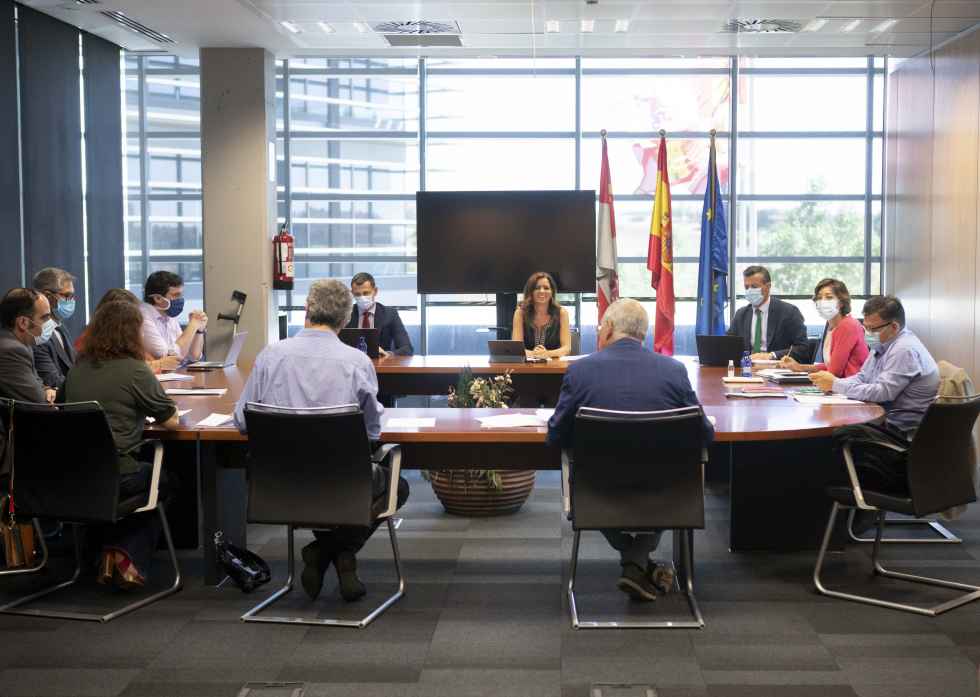 Empleo emplaza a Diálogo Social a propuestas para fondos Covid Empleo emplaza a Diálogo Social a propuestas para fondos Covid