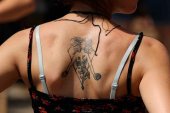 Uno de cada tres millennials luce tatuajes