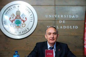 El rector presenta la nueva oferta educativa del Campus El rector presenta la nueva oferta educativa del Campus