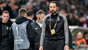 Pablo Machín abre etapa en China