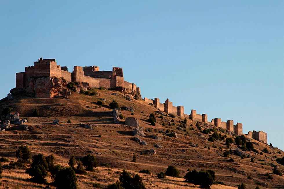 Un campamento militar medieval, junto a Gormaz Un campamento militar medieval, junto a Gormaz