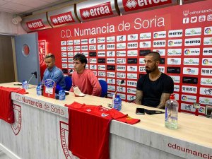 El Numancia presenta a Lillo y Menudo