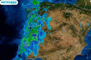 Bárbara llega con viento huracanado y lluvias intensas