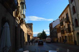 Lista provisional de candidados a jurado popular Lista provisional de candidados a jurado popular