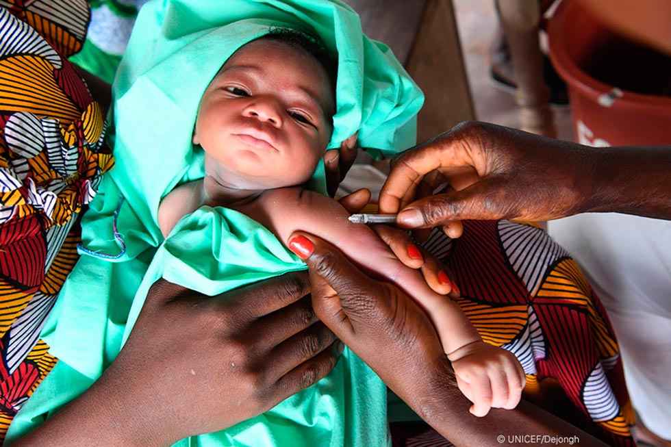 Reto de UNICEF para conseguir 10.000 kits de vacunas Reto de UNICEF para conseguir 10.000 kits de vacunas