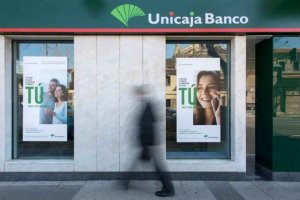 Unicaja Banco obtiene un beneficio neto de 77 millones