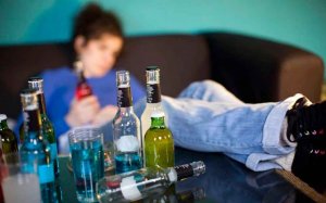 Adolescentes: lo que consumen en alcohol y otras drogas