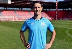 El Numancia presenta su tercera equipación