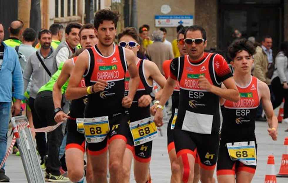El CAEP proyecta concentración permanente de triatlón