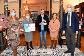 "Mary Satur" recibe el premio de comercio tradicional "Mary Satur" recibe el premio de comercio tradicional