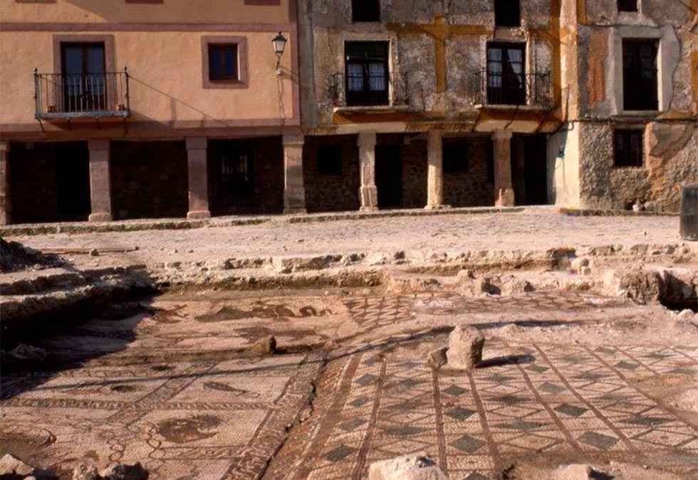 La Junta instalará mosaíco romano en Palacio Ducal La Junta instalará mosaíco romano en Palacio Ducal