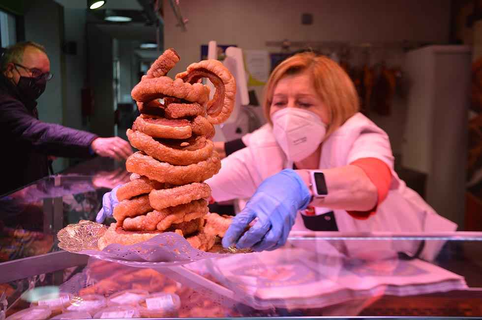 De compras, en el mercado municipal - fotos