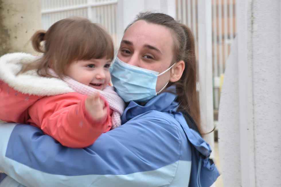 Los niños continúan en la E.I. "Rosa León" - fotos