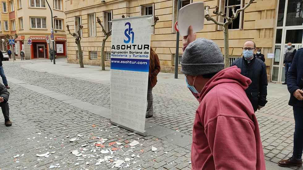 Los hosteleros reclaman ayudas directas al Gobierno Los hosteleros reclaman ayudas directas al Gobierno