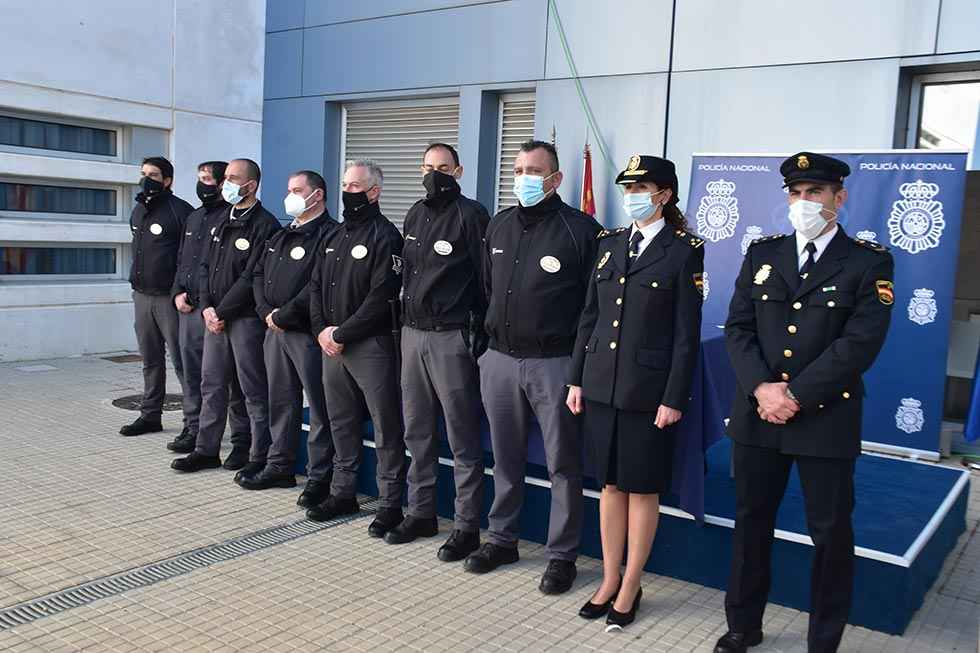 Reconocimiento a vigilantes de seguridad de hospital - fotos